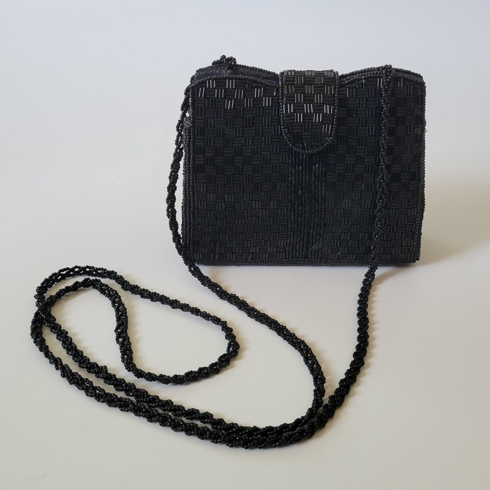 Venus Beaded Structured Crossbody Bag Black‎ Dark Academia Evening Glam Retro